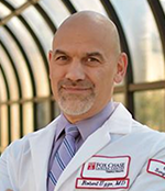 Robert Uzzo